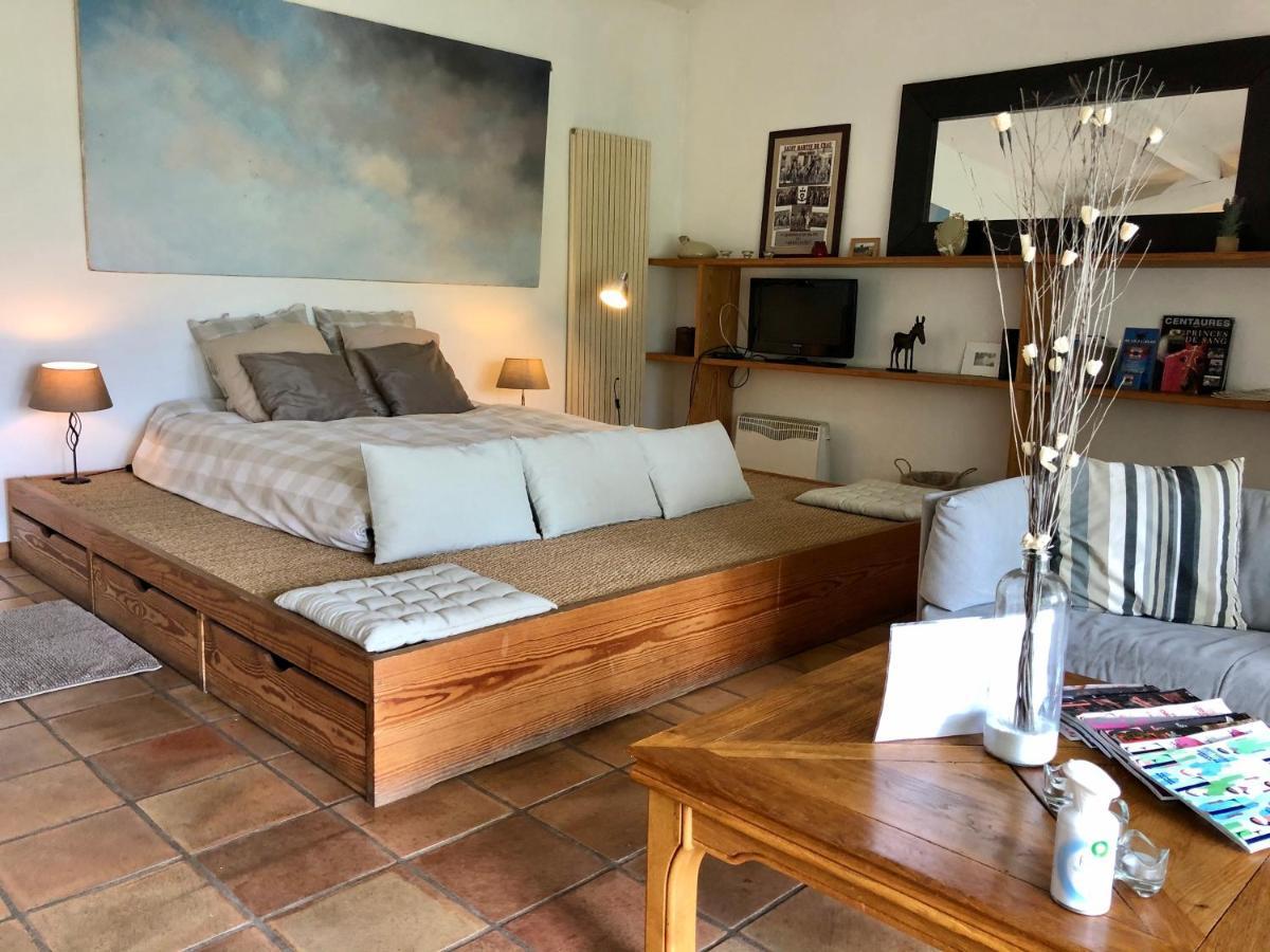 Mas Du Pont De Laute Villa Le Cailar Ngoại thất bức ảnh