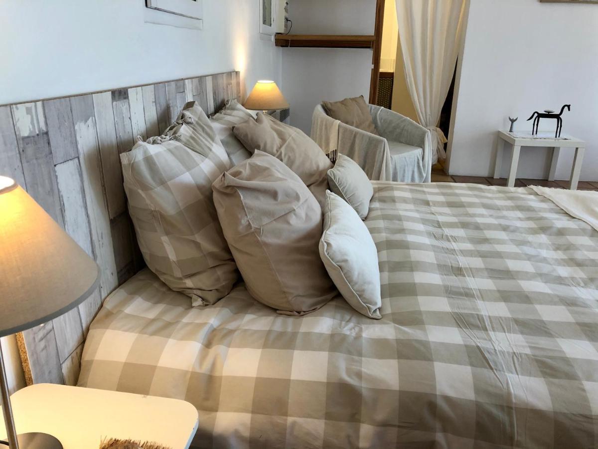 Mas Du Pont De Laute Villa Le Cailar Ngoại thất bức ảnh